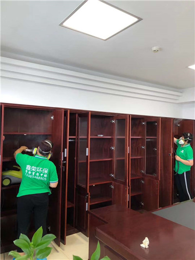 办公室除甲醛工作现场